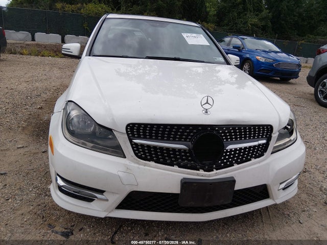 45750277 :رقم المزاد ، WDDGF4HB6DR276135 vin ، 2013 Mercedes-benz C 250 Sport مزاد بيع