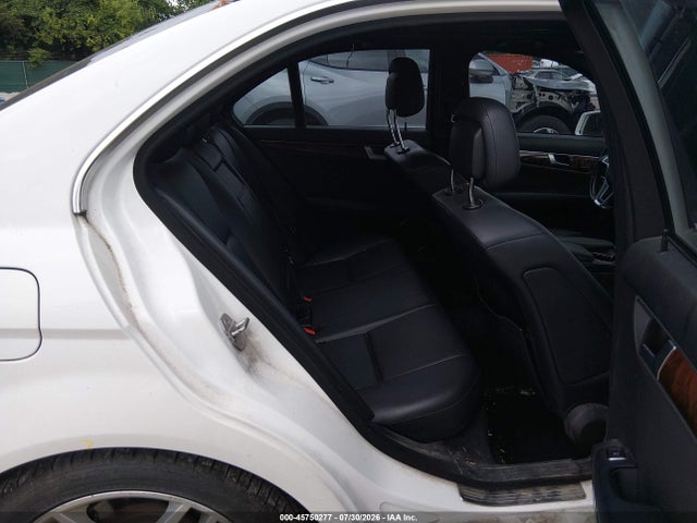 45750277 :رقم المزاد ، WDDGF4HB6DR276135 vin ، 2013 Mercedes-benz C 250 Sport مزاد بيع