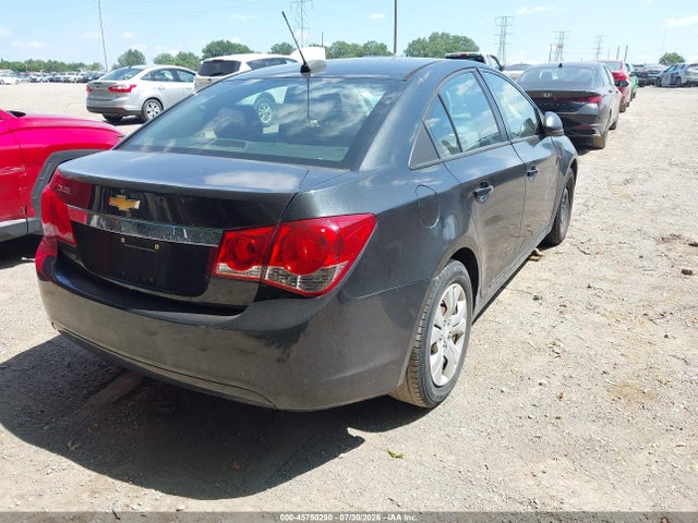 Aukcja sprzedaży 2015 Chevrolet Cruze Ls Auto, vin: 1G1PA5SH4F7131596, numer aukcji: 45750290