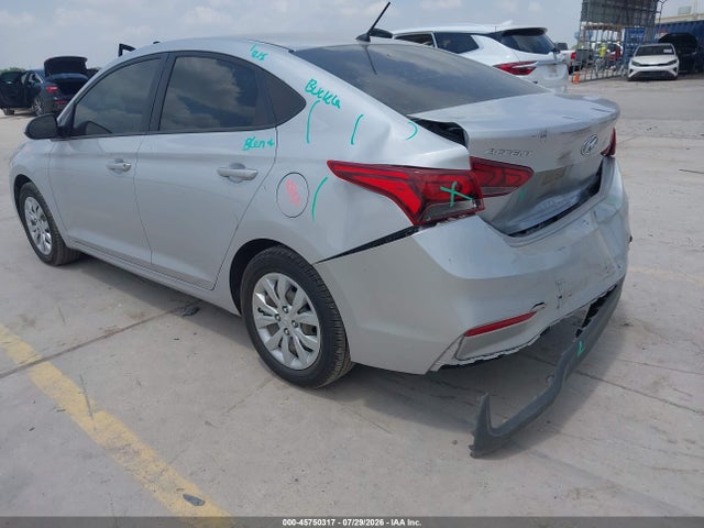 2022 Hyundai Accent Se მანქანა იყიდება აუქციონზე, vin: 3KPC24A69NE179686, აუქციონის ნომერი: 45750317