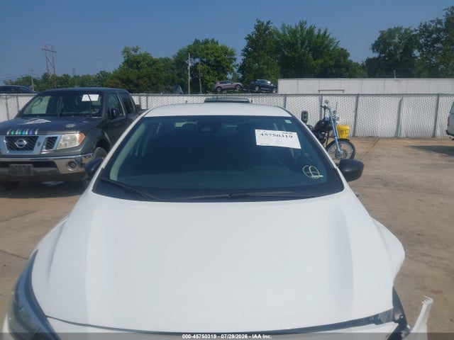 Продажа на аукционе авто 2024 Nissan Versa 1.6 S, vin: 3N1CN8DV5RL913147, номер лота: 45750319