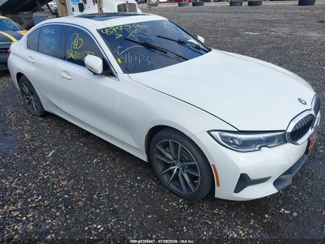 Продажа на аукционе авто 2021 Bmw 330i Xdrive, vin: 3MW5R7J03M8B70994, номер лота: 45750347