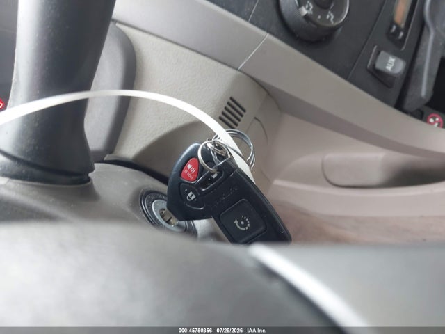 45750356 :رقم المزاد ، 2T1BU4EE3AC331641 vin ، 2010 Toyota Corolla Le مزاد بيع
