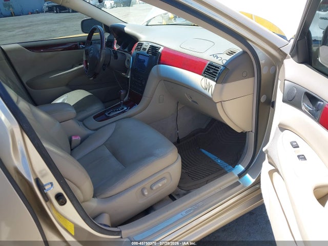 Продаж на аукціоні авто 2004 Lexus Es 330, vin: JTHBA30G440008501, номер лоту: 45750370