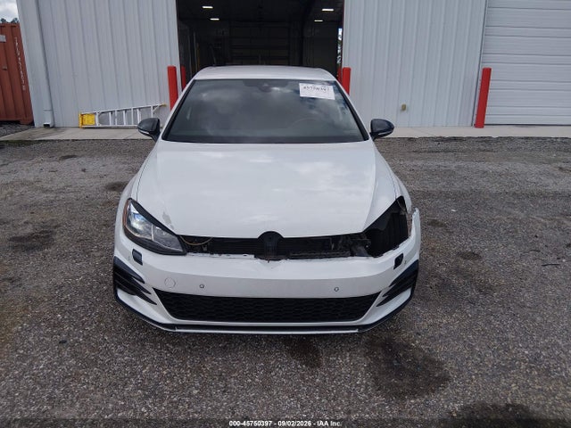 Продаж на аукціоні авто 2018 Volkswagen Golf R 2.0t W/dcc   Navigation, vin: WVWWF7AU8JW178689, номер лоту: 45750397