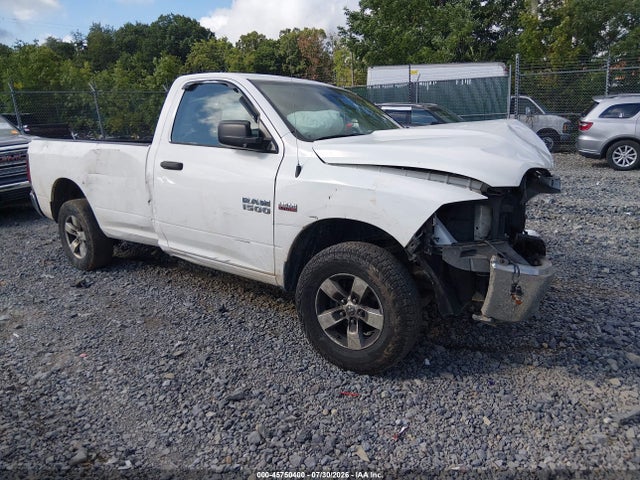 Продаж на аукціоні авто 2015 Ram 1500 Tradesman, vin: 3C6JR6DT2FG525123, номер лоту: 45750400