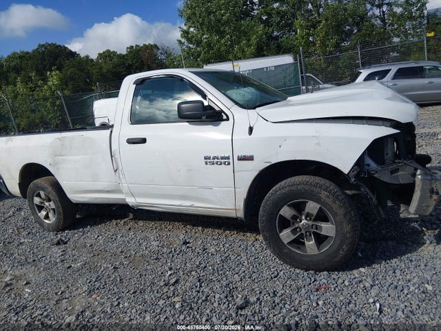 Продаж на аукціоні авто 2015 Ram 1500 Tradesman, vin: 3C6JR6DT2FG525123, номер лоту: 45750400