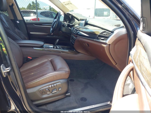 45750408 :رقم المزاد ، 5UXKR6C54E0J72837 vin ، 2014 Bmw X5 Xdrive50i مزاد بيع