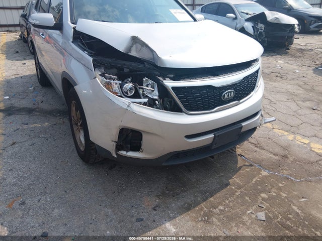 45750441 :رقم المزاد ، 5XYKTCA68EG450341 vin ، 2014 Kia Sorento Lx مزاد بيع