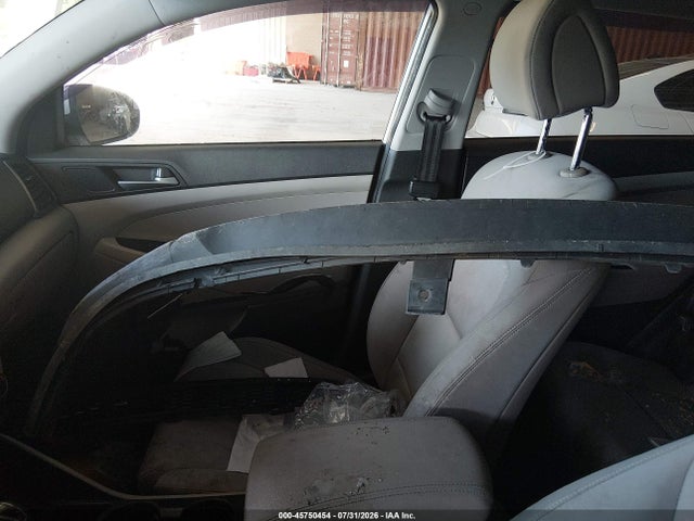 2016 Hyundai Tucson Se მანქანა იყიდება აუქციონზე, vin: KM8J23A44GU089359, აუქციონის ნომერი: 45750454