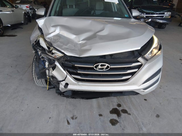 2016 Hyundai Tucson Se მანქანა იყიდება აუქციონზე, vin: KM8J23A44GU089359, აუქციონის ნომერი: 45750454