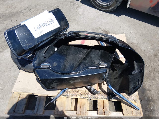 Harley-Davidson FLTRX 2024 1HD1KH722RB664160 Image 12