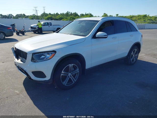 45750507 :رقم المزاد ، WDC0G4JBXGF078290 vin ، 2016 Mercedes-benz Glc 300 مزاد بيع