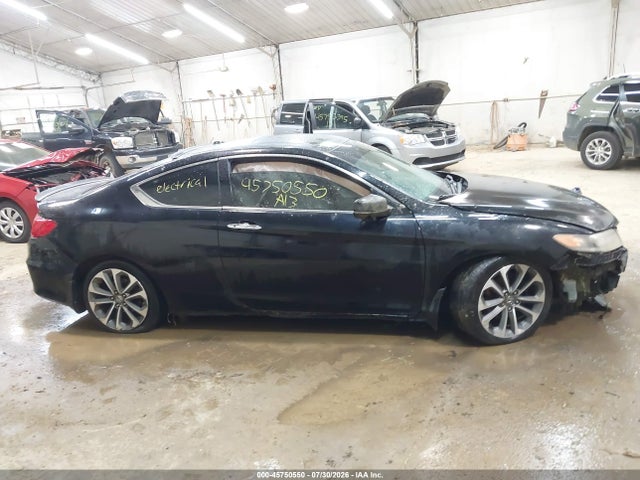 45750550 :رقم المزاد ، 1HGCT2B84DA001186 vin ، 2013 Honda Accord Ex-l V-6 مزاد بيع
