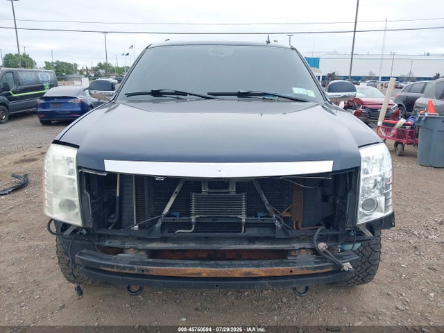 45750594 :رقم المزاد ، 1GYFK66888R119775 vin ، 2008 Cadillac Escalade Esv مزاد بيع