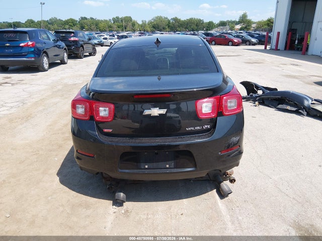Продаж на аукціоні авто 2015 Chevrolet Malibu 2lz, vin: 1G11G5SX9FF233946, номер лоту: 45750595