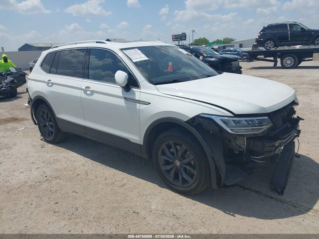 Продажа на аукционе авто 2022 Volkswagen Tiguan 2.0t Se, vin: 3VV2B7AXXNM091582, номер лота: 45750599