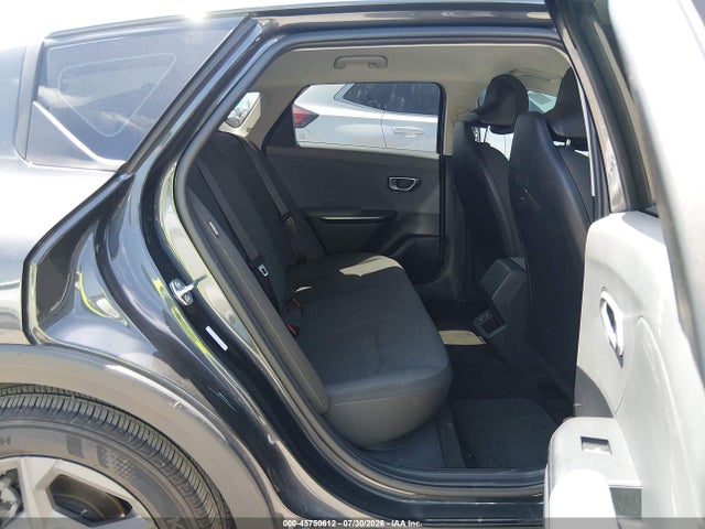 2025 Kia K4 Lxs მანქანა იყიდება აუქციონზე, vin: 3KPFT4DE3SE115197, აუქციონის ნომერი: 45750612