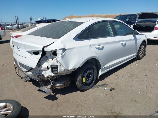 Hyundai SONATA SE 2019 5NPE24AF1KH738910 Image 4