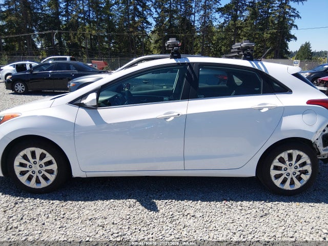 45750670 :رقم المزاد ، KMHD35LH8GU251600 vin ، 2016 Hyundai Elantra Gt مزاد بيع