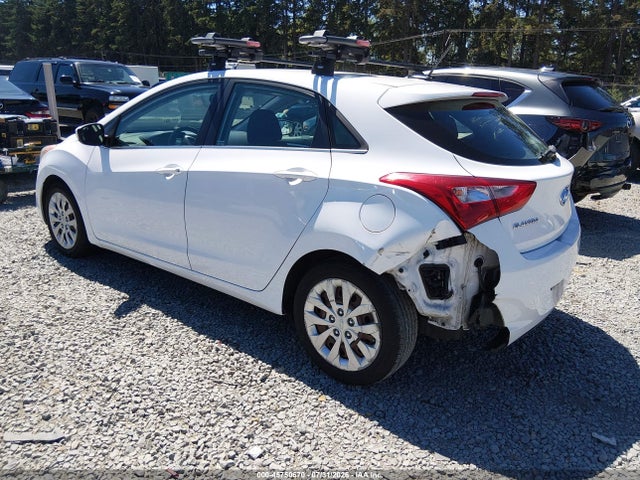 45750670 :رقم المزاد ، KMHD35LH8GU251600 vin ، 2016 Hyundai Elantra Gt مزاد بيع
