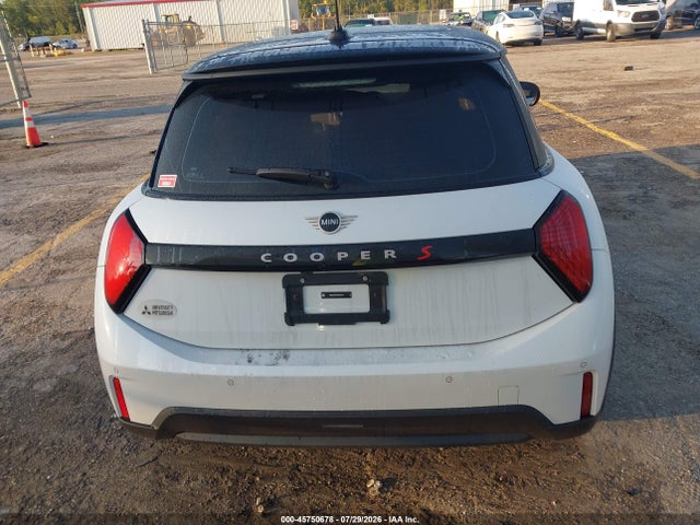 Продажа на аукционе авто 2025 Mini Hardtop Cooper S, vin: WMW23GD07S2W27379, номер лота: 45750678