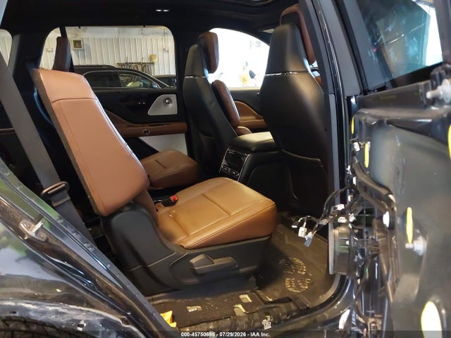 2023 Lincoln Aviator Reserve მანქანა იყიდება აუქციონზე, vin: 5LM5J7XC0PGL24121, აუქციონის ნომერი: 45750695