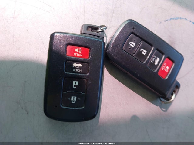 4T1BD1FK2EU098729 Toyota Camry Hybrid Le