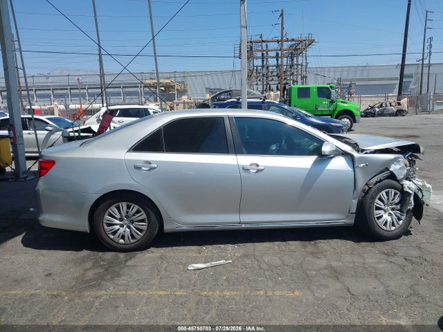 4T1BD1FK2EU098729 Toyota Camry Hybrid Le