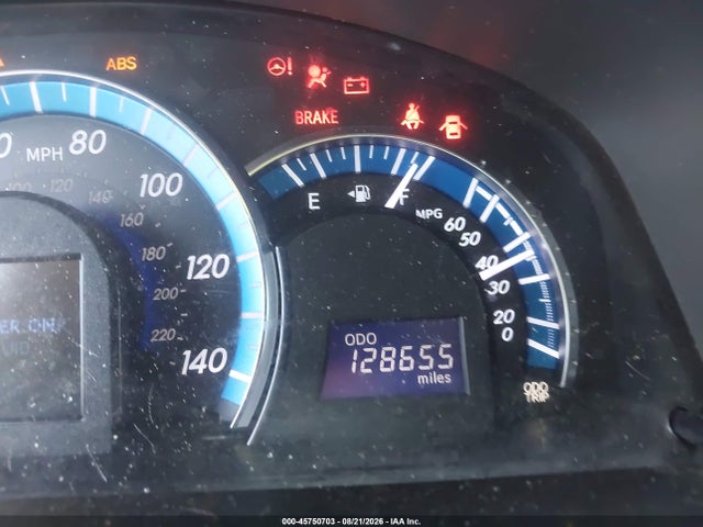 4T1BD1FK2EU098729 Toyota Camry Hybrid Le