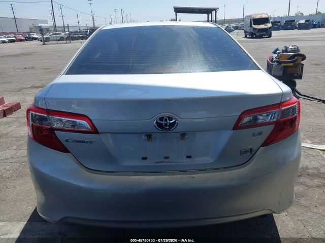 4T1BD1FK2EU098729 Toyota Camry Hybrid Le