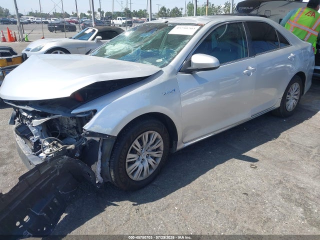 4T1BD1FK2EU098729 Toyota Camry Hybrid Le