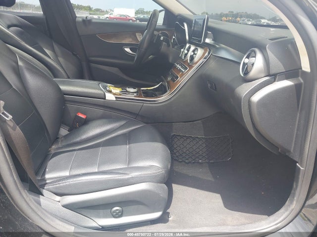 Продаж на аукціоні авто 2017 Mercedes-benz C 300, vin: 55SWF4JB6HU197350, номер лоту: 45750722