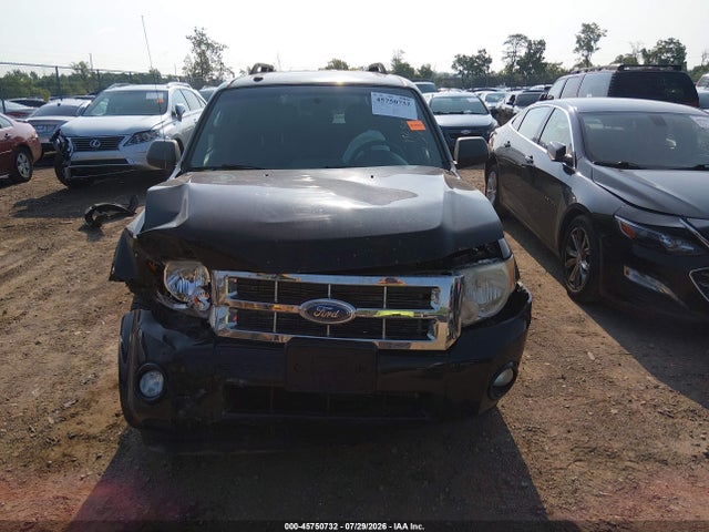 45750732 :رقم المزاد ، 1FMCU03G89KA15823 vin ، 2009 Ford Escape Xlt مزاد بيع