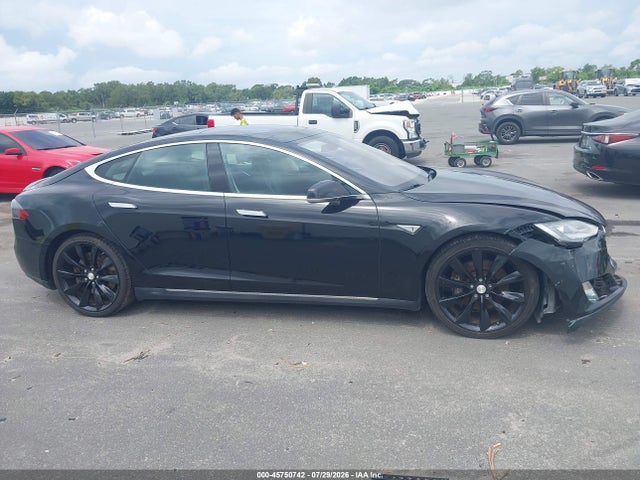 Продаж на аукціоні авто 2013 Tesla Model S Performance, vin: 5YJSA1CP2DFP16412, номер лоту: 45750742