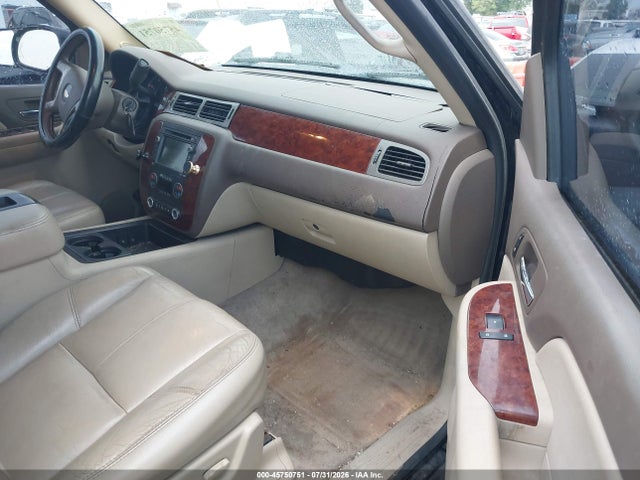 Продаж на аукціоні авто 2009 Chevrolet Suburban 2500 Lt2, vin: 1GNGC56K89R248847, номер лоту: 45750751
