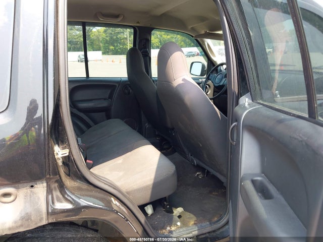 45750786 :رقم المزاد ، 1J8GL48K94W318875 vin ، 2004 Jeep Liberty Sport مزاد بيع
