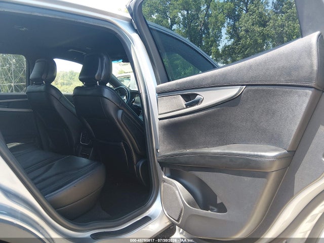 Продажа на аукционе авто 2020 Lincoln Nautilus Standard, vin: 2LMPJ6J99LBL06869, номер лота: 45750817