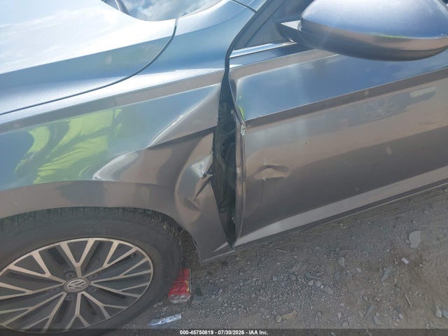 2019 Volkswagen Jetta 1.4t R-line/1.4t S/1.4t Se მანქანა იყიდება აუქციონზე, vin: 3VWC57BU8KM086503, აუქციონის ნომერი: 45750819