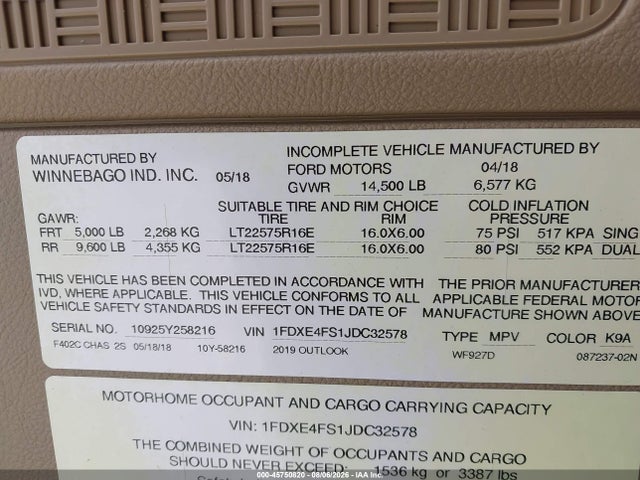 Ford E-450 Cutaway 2018 1FDXE4FS1JDC32578 Image 9