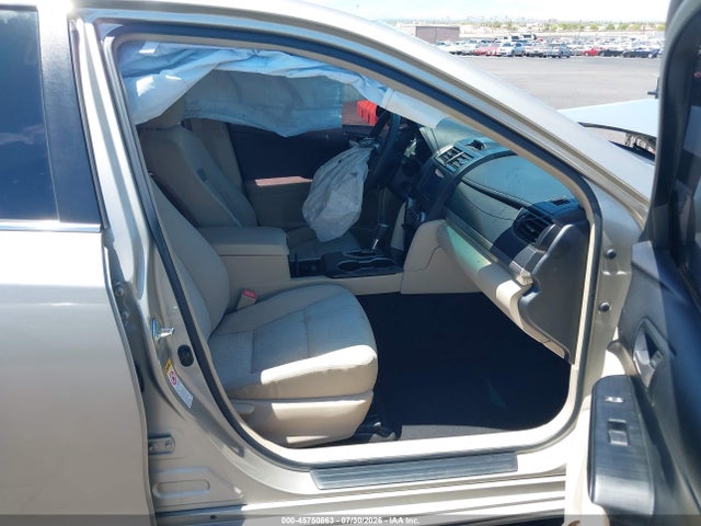 Продажа на аукционе авто 2014 Toyota Camry Le, vin: 4T4BF1FK5ER416763, номер лота: 45750863