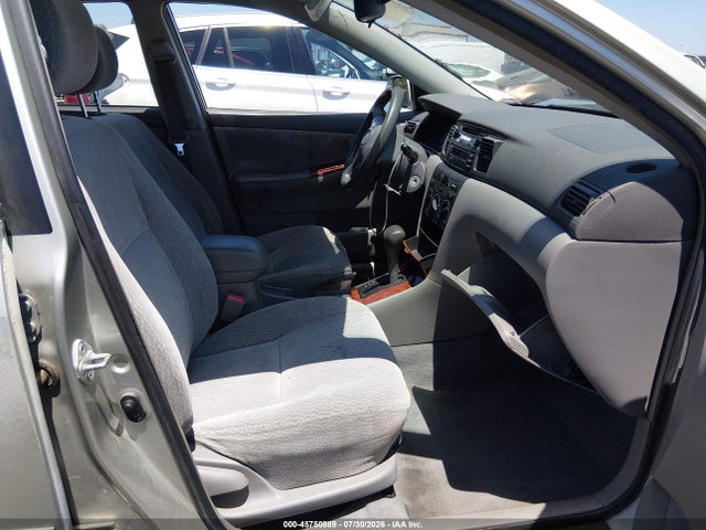 45750889 :رقم المزاد ، JTDBR32E730007427 vin ، 2003 Toyota Corolla Le مزاد بيع