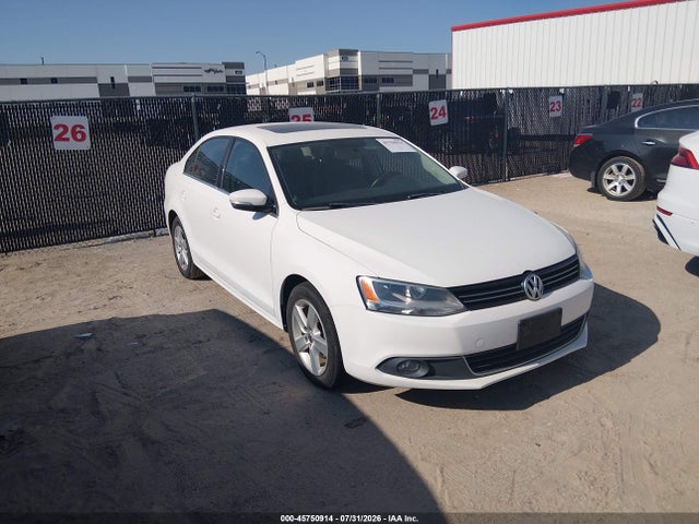 Продажа на аукционе авто 2011 Volkswagen Jetta 2.0l Tdi, vin: 3VW3L7AJ5BM131314, номер лота: 45750914