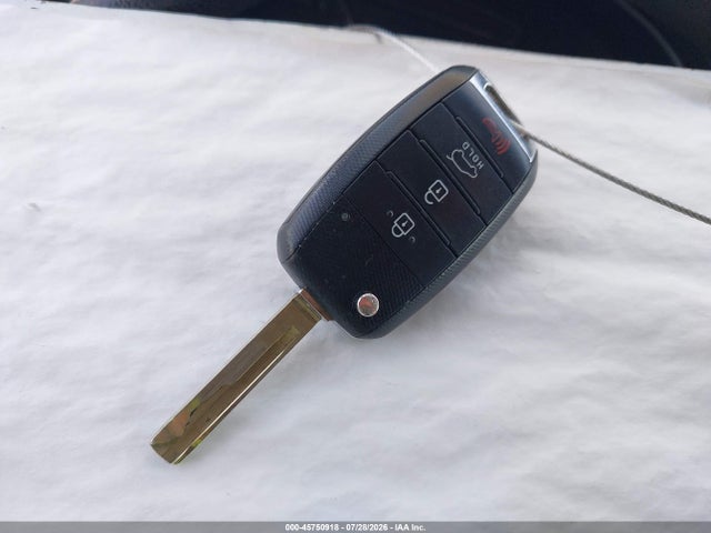 5XYPG4A51LG616445 KIA Sorento 3.3l Lx