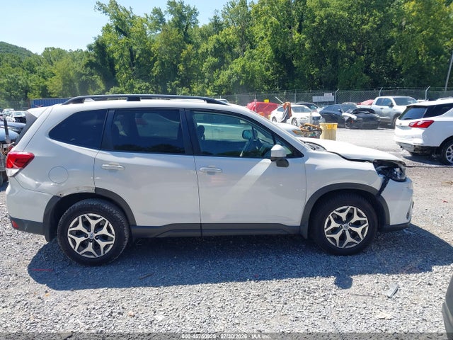Продажа на аукционе авто 2019 Subaru Forester Premium, vin: JF2SKAGC2KH425556, номер лота: 45750929