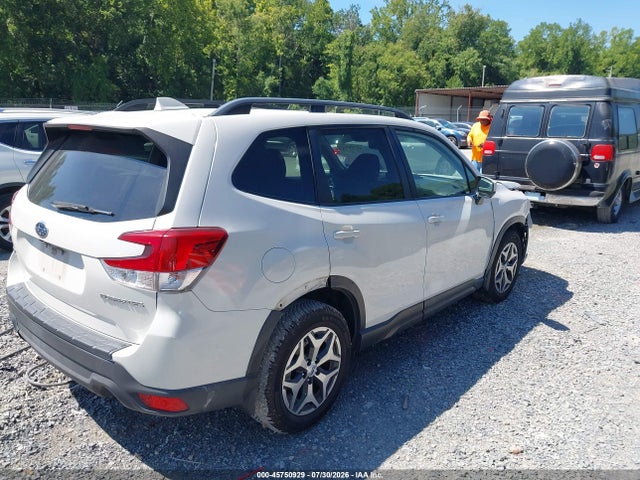 Продажа на аукционе авто 2019 Subaru Forester Premium, vin: JF2SKAGC2KH425556, номер лота: 45750929