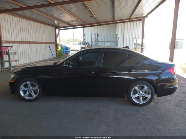 45750950 :رقم المزاد ، WBA3C1C58DF438296 vin ، 2013 Bmw 328i مزاد بيع
