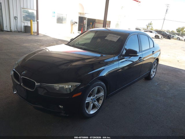 45750950 :رقم المزاد ، WBA3C1C58DF438296 vin ، 2013 Bmw 328i مزاد بيع