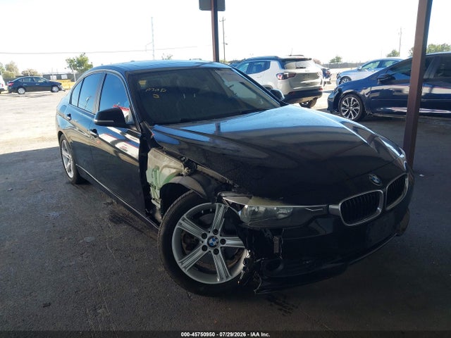 45750950 :رقم المزاد ، WBA3C1C58DF438296 vin ، 2013 Bmw 328i مزاد بيع