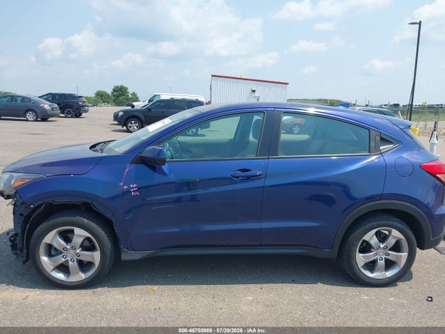 Honda HR-V LX 2017 3CZRU6H31HM700674 Image 15